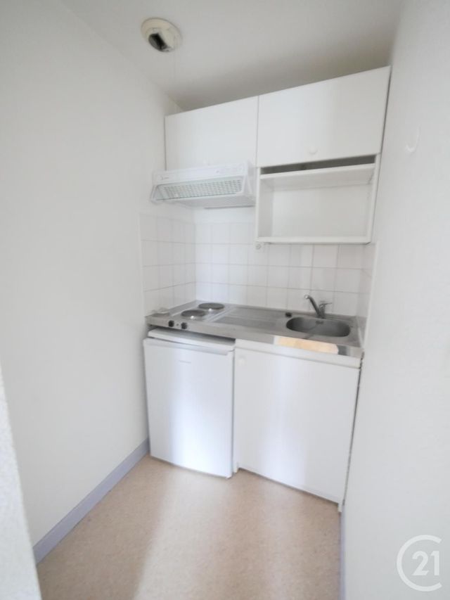 Appartement Studio &agrave; louer - 1 pi&egrave;ce - 23 m2 - Gueret - 23 - LIMOUSIN