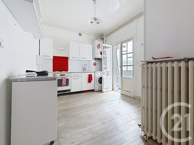 Appartement F6 &agrave; vendre - 5 pi&egrave;ces - 119 m2 - Gueret - 23 - LIMOUSIN