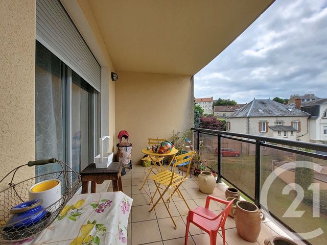 Appartement F3 &agrave; vendre - 3 pi&egrave;ces - 74 m2 - Gueret - 23 - LIMOUSIN