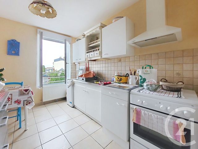 Appartement F3 &agrave; vendre - 3 pi&egrave;ces - 74 m2 - Gueret - 23 - LIMOUSIN