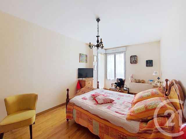 Appartement F3 &agrave; vendre - 3 pi&egrave;ces - 74 m2 - Gueret - 23 - LIMOUSIN