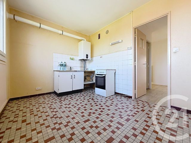 Appartement T3 &agrave; vendre - 3 pi&egrave;ces - 62 m2 - Gueret - 23 - LIMOUSIN