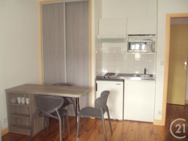 Appartement F2 &agrave; louer - 2 pi&egrave;ces - 35,90 m2 - Gueret - 23 - LIMOUSIN