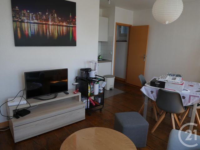 Appartement F2 &agrave; louer - 2 pi&egrave;ces - 35 m2 - Gueret - 23 - LIMOUSIN