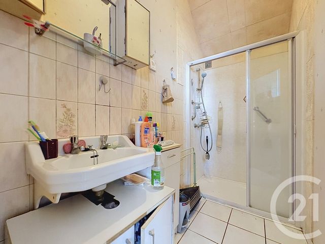Maison &agrave; vendre - 3 pi&egrave;ces - 71 m2 - Gueret - 23 - LIMOUSIN