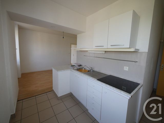 Appartement F1 bis &agrave; louer - 2 pi&egrave;ces - 40,42 m2 - Gueret - 23 - LIMOUSIN