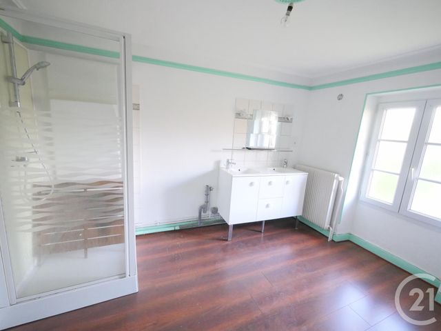 Maison &agrave; louer - 4 pi&egrave;ces - 102 m2 - Pontarion - 23 - LIMOUSIN