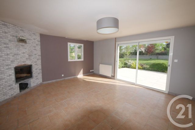 Maison &agrave; louer - 7 pi&egrave;ces - 129,20 m2 - St Fiel - 23 - LIMOUSIN
