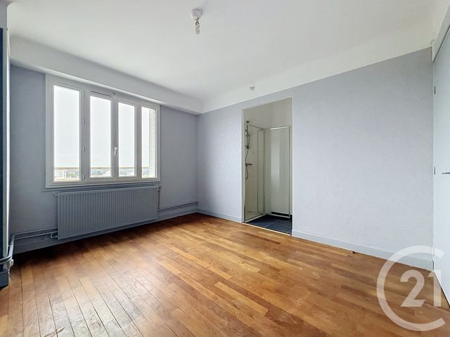 Appartement F4 &agrave; vendre - 4 pi&egrave;ces - 77,26 m2 - Gueret - 23 - LIMOUSIN