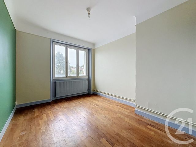 Appartement F4 &agrave; vendre - 4 pi&egrave;ces - 77,26 m2 - Gueret - 23 - LIMOUSIN