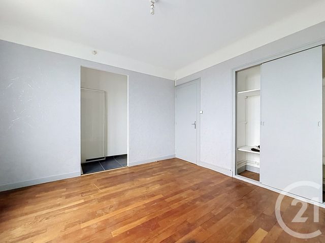 Appartement F4 &agrave; vendre - 4 pi&egrave;ces - 77,26 m2 - Gueret - 23 - LIMOUSIN