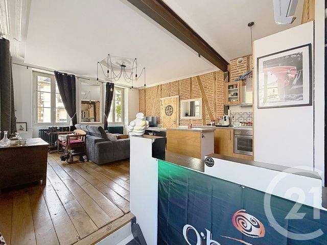 Appartement F2 &agrave; vendre - 2 pi&egrave;ces - 61,79 m2 - Gueret - 23 - LIMOUSIN