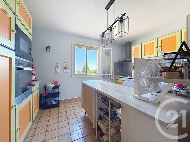 Maison &agrave; vendre - 8 pi&egrave;ces - 166 m2 - Gueret - 23 - LIMOUSIN