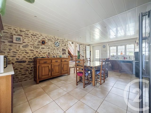 Maison &agrave; vendre - 10 pi&egrave;ces - 223 m2 - La Chapelle Taillefert - 23 - LIMOUSIN