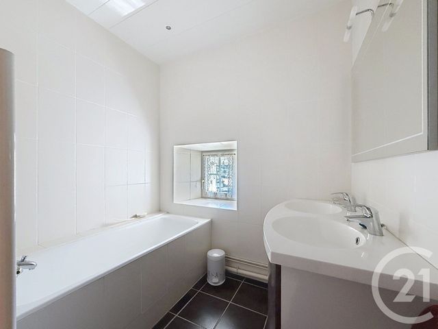 Maison &agrave; vendre - 10 pi&egrave;ces - 223 m2 - La Chapelle Taillefert - 23 - LIMOUSIN