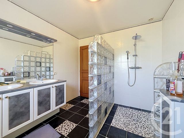 Maison &agrave; vendre - 10 pi&egrave;ces - 223 m2 - La Chapelle Taillefert - 23 - LIMOUSIN