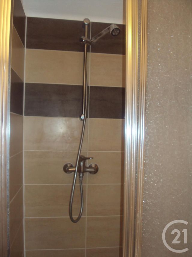 Appartement F2 &agrave; louer - 2 pi&egrave;ces - 24,70 m2 - Gueret - 23 - LIMOUSIN