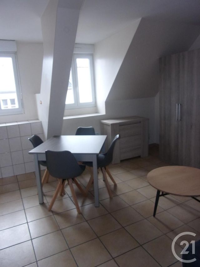 Appartement Studio &agrave; louer - 1 pi&egrave;ce - 17,70 m2 - Gueret - 23 - LIMOUSIN