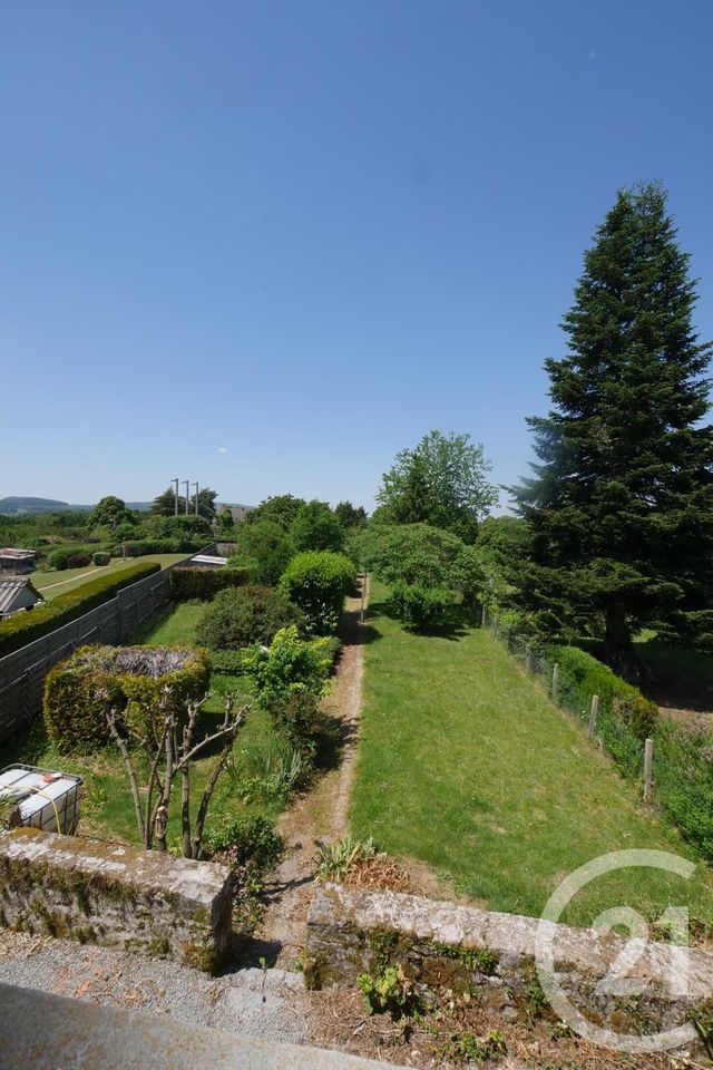 Maison &agrave; louer - 4 pi&egrave;ces - 97 m2 - Gueret - 23 - LIMOUSIN