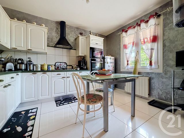 Maison &agrave; vendre - 7 pi&egrave;ces - 154 m2 - Gueret - 23 - LIMOUSIN