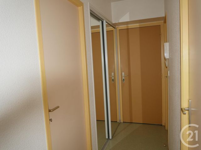 Appartement F2 &agrave; louer - 2 pi&egrave;ces - 47,70 m2 - Gueret - 23 - LIMOUSIN