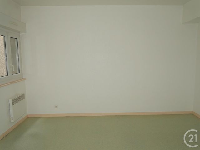 Appartement F2 &agrave; louer - 2 pi&egrave;ces - 47,70 m2 - Gueret - 23 - LIMOUSIN