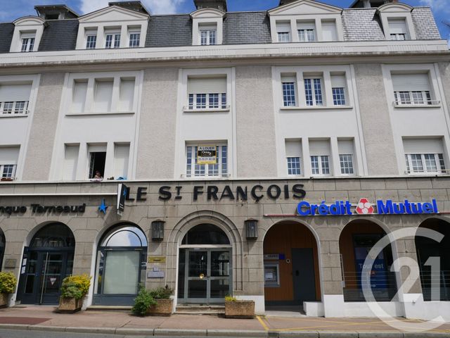 Appartement F2 &agrave; louer - 2 pi&egrave;ces - 47,70 m2 - Gueret - 23 - LIMOUSIN
