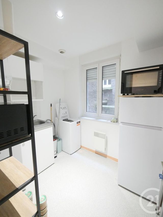 Appartement F2 &agrave; louer - 2 pi&egrave;ces - 47,70 m2 - Gueret - 23 - LIMOUSIN