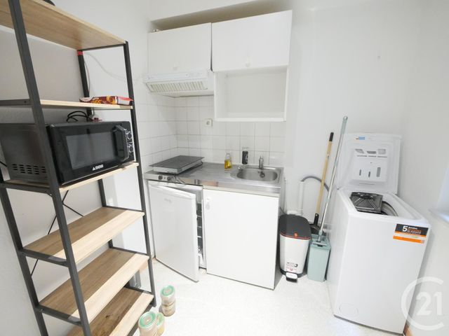 Appartement F2 &agrave; louer - 2 pi&egrave;ces - 47,70 m2 - Gueret - 23 - LIMOUSIN