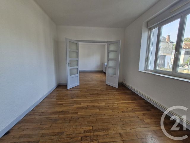 Appartement F3 &agrave; louer - 3 pi&egrave;ces - 70 m2 - Gueret - 23 - LIMOUSIN