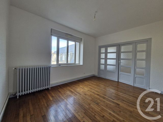 Appartement F3 &agrave; louer - 3 pi&egrave;ces - 70 m2 - Gueret - 23 - LIMOUSIN