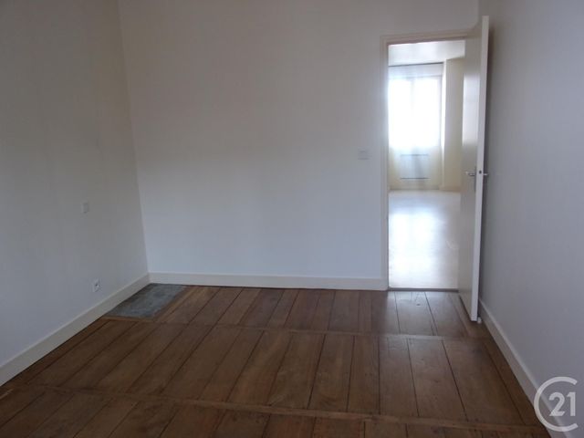 Appartement F3 &agrave; louer - 3 pi&egrave;ces - 55 m2 - Gueret - 23 - LIMOUSIN