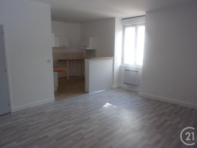 Appartement F3 &agrave; louer - 3 pi&egrave;ces - 55 m2 - Gueret - 23 - LIMOUSIN