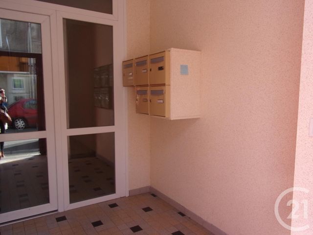 Appartement F3 &agrave; louer - 3 pi&egrave;ces - 55 m2 - Gueret - 23 - LIMOUSIN