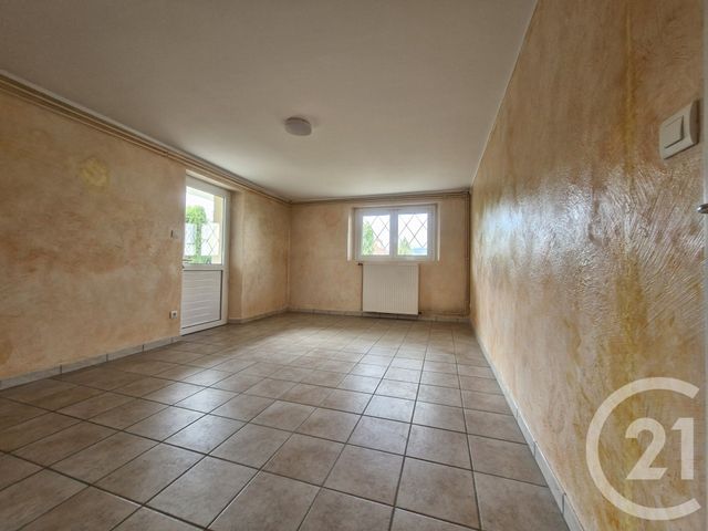 Maison &agrave; louer - 8 pi&egrave;ces - 193 m2 - Gueret - 23 - LIMOUSIN