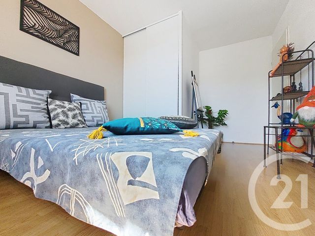Appartement F3 &agrave; vendre - 3 pi&egrave;ces - 62,19 m2 - Gueret - 23 - LIMOUSIN