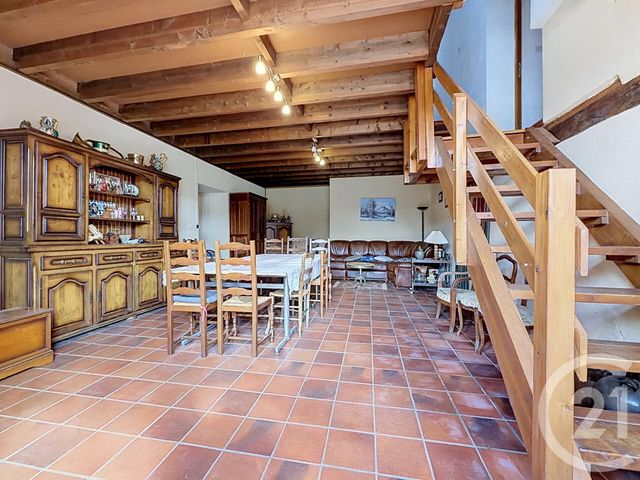 Maison &agrave; vendre - 9 pi&egrave;ces - 260 m2 - Jouillat - 23 - LIMOUSIN