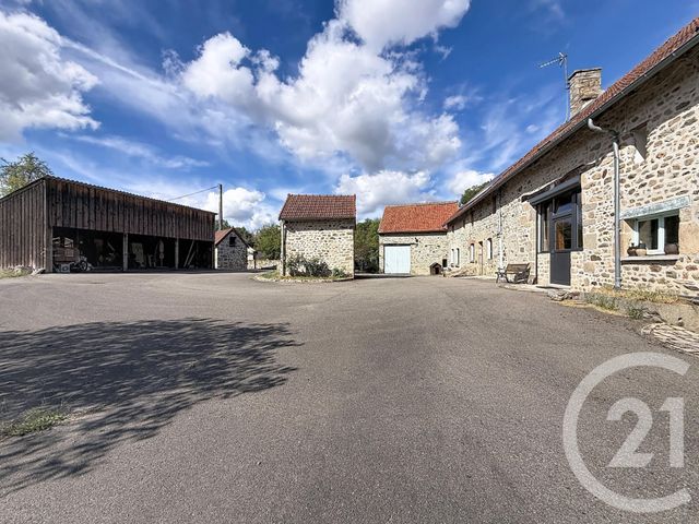 Maison &agrave; vendre - 9 pi&egrave;ces - 260 m2 - Jouillat - 23 - LIMOUSIN