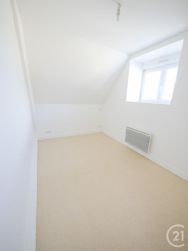 Appartement F3 &agrave; louer - 3 pi&egrave;ces - 51,80 m2 - Gueret - 23 - LIMOUSIN