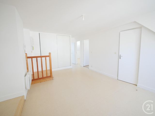 Appartement F3 &agrave; louer - 3 pi&egrave;ces - 51,80 m2 - Gueret - 23 - LIMOUSIN