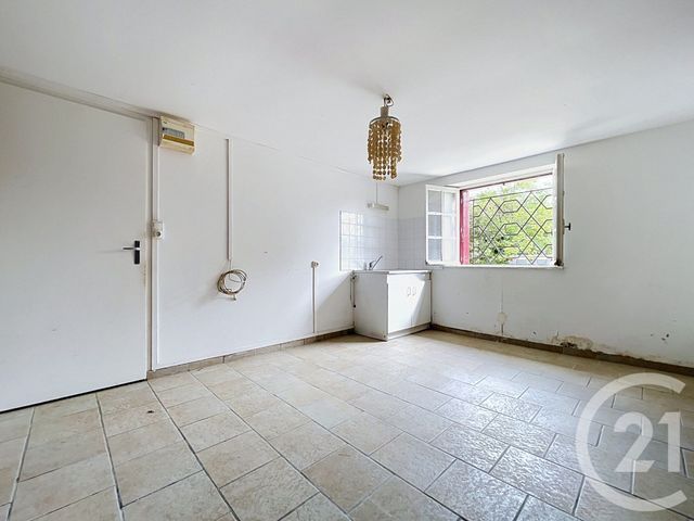 Maison &agrave; vendre - 4 pi&egrave;ces - 90,80 m2 - Dun Le Palestel - 23 - LIMOUSIN