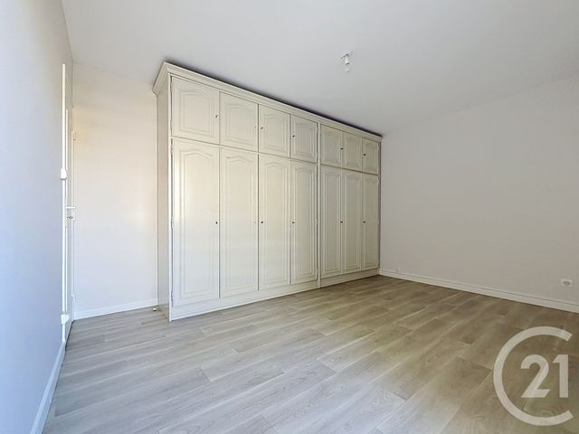 Appartement &agrave; vendre - 4 pi&egrave;ces - 77 m2 - Gueret - 23 - LIMOUSIN