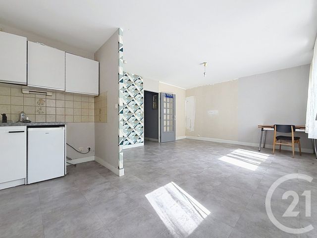 Appartement F1 &agrave; vendre - 1 pi&egrave;ce - 32,70 m2 - Gueret - 23 - LIMOUSIN