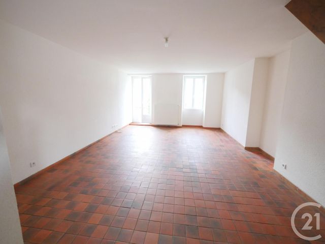 Appartement F3 &agrave; louer - 3 pi&egrave;ces - 79 m2 - Pontarion - 23 - LIMOUSIN