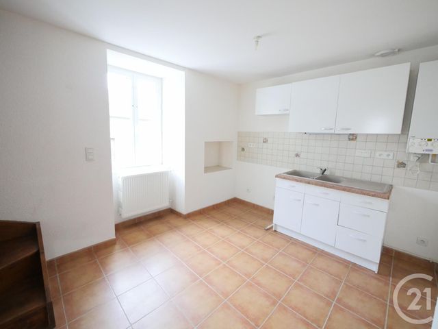 Appartement F3 &agrave; louer - 3 pi&egrave;ces - 79 m2 - Pontarion - 23 - LIMOUSIN