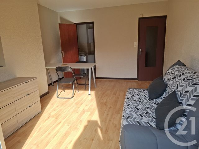 Appartement F1 &agrave; louer - 1 pi&egrave;ce - 26 m2 - Gueret - 23 - LIMOUSIN