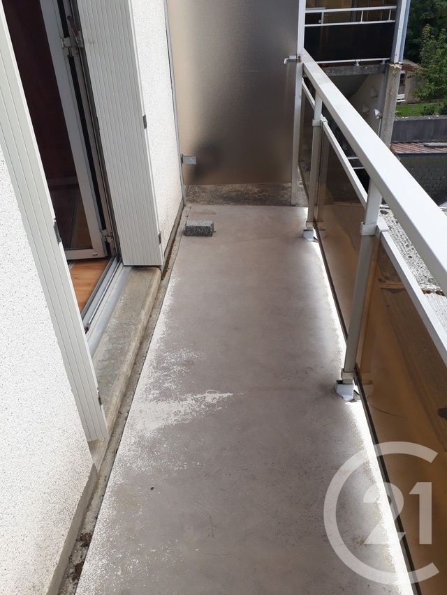 Appartement F1 &agrave; louer - 1 pi&egrave;ce - 26 m2 - Gueret - 23 - LIMOUSIN