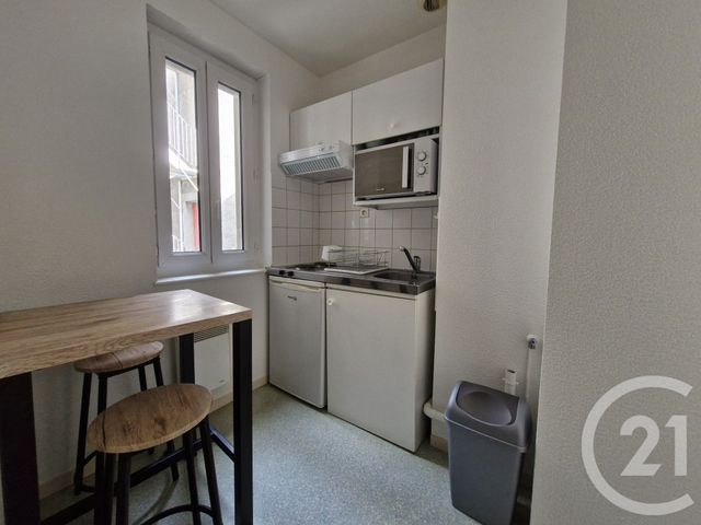 Appartement F1 &agrave; louer - 1 pi&egrave;ce - 24,70 m2 - Gueret - 23 - LIMOUSIN