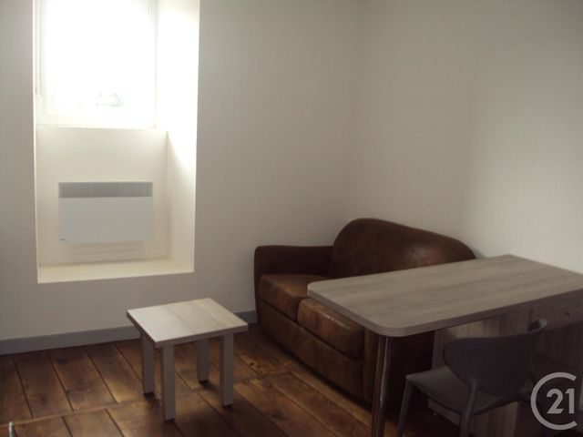 Appartement F2 &agrave; louer - 2 pi&egrave;ces - 24,10 m2 - Gueret - 23 - LIMOUSIN