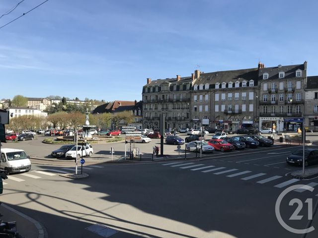 Appartement F2 &agrave; louer - 2 pi&egrave;ces - 35 m2 - Gueret - 23 - LIMOUSIN